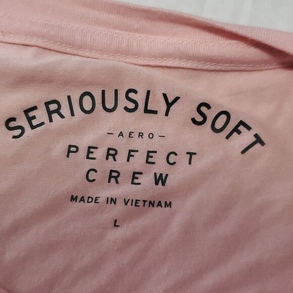 NWOT Aero Pink Long Sleeve Seriously Soft Floral Embroidered Perfect Crew Top - Picture 12 of 14